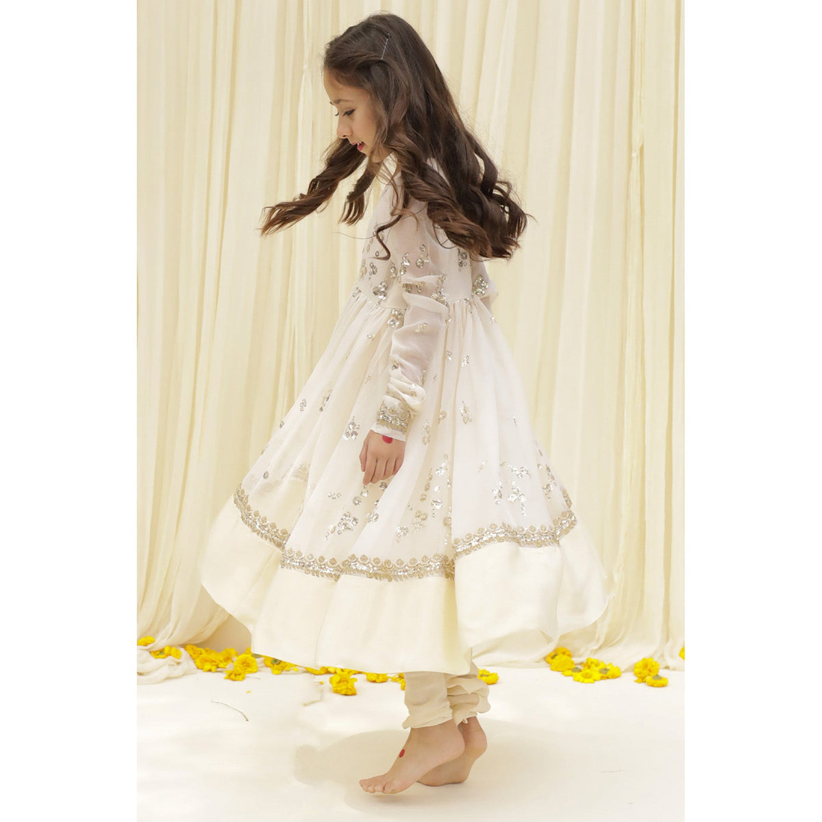 WHITE KALI DAAR | CHOTI EID '23 | DYOT | KIDS WEAR