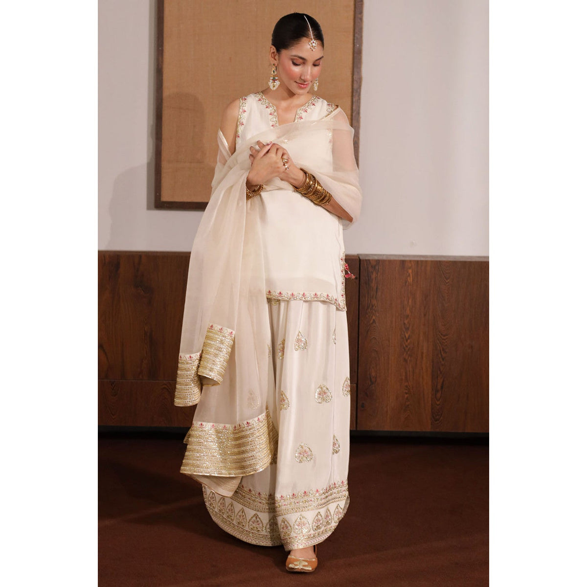 WHITE OUTFIT | DYOT | Eid Festive' 25