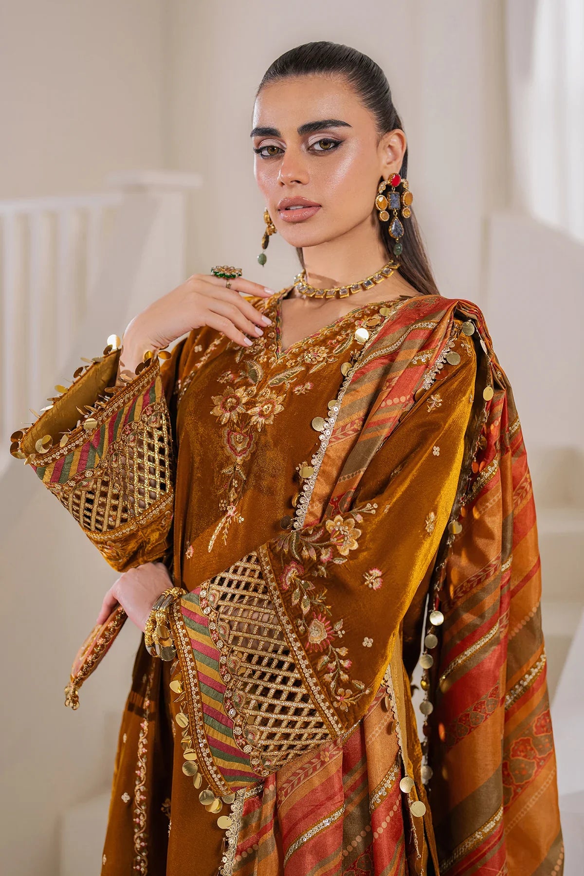 EMBROIDERED VELVET UF-761