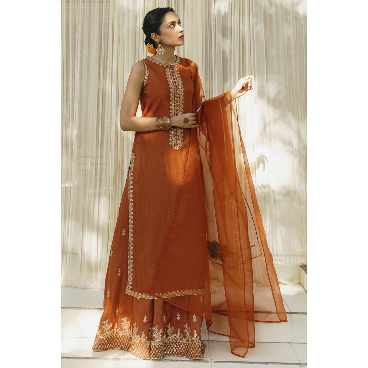 RUST OUTFIT | ROSHANAY '23 | DYOT