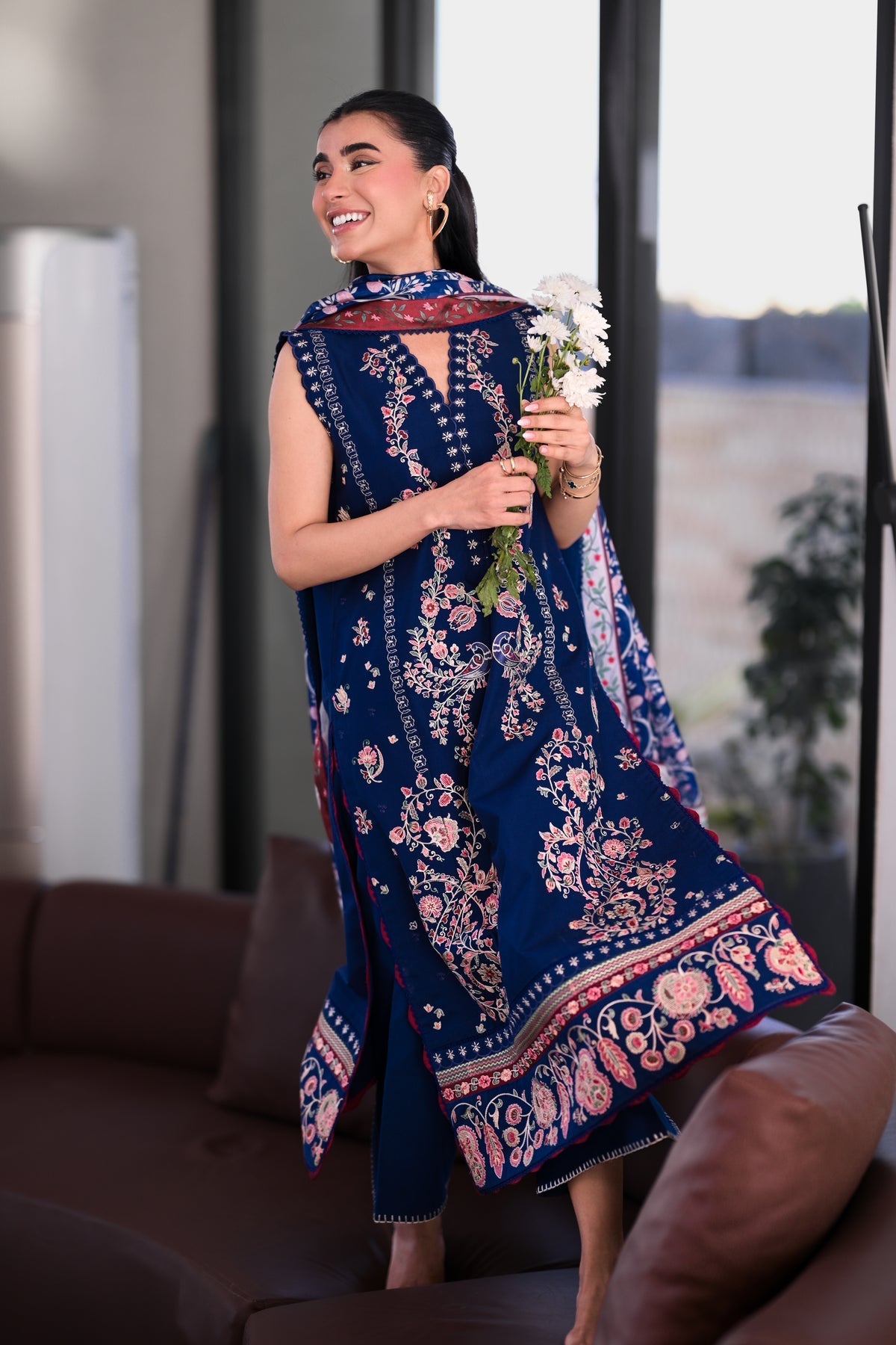 MIDNIGHT SAPPHIRE LUXURY EMBROIDERED LAWN SET(NEL-26605) LUXURY LAWN X EID 2026
