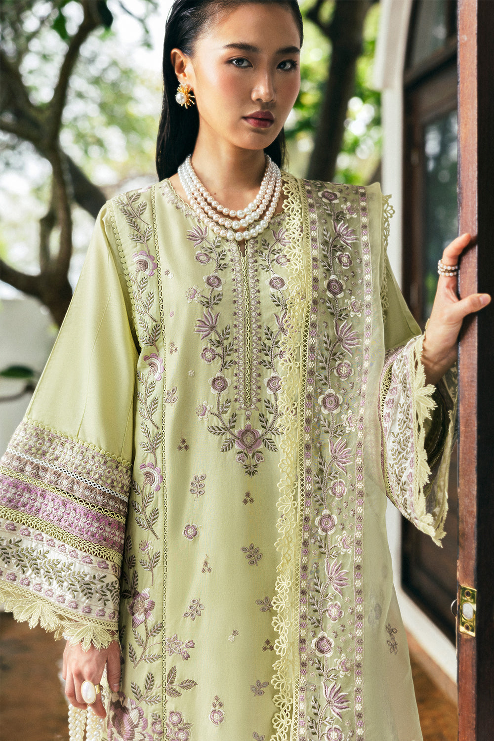 ELAN SREP01-25