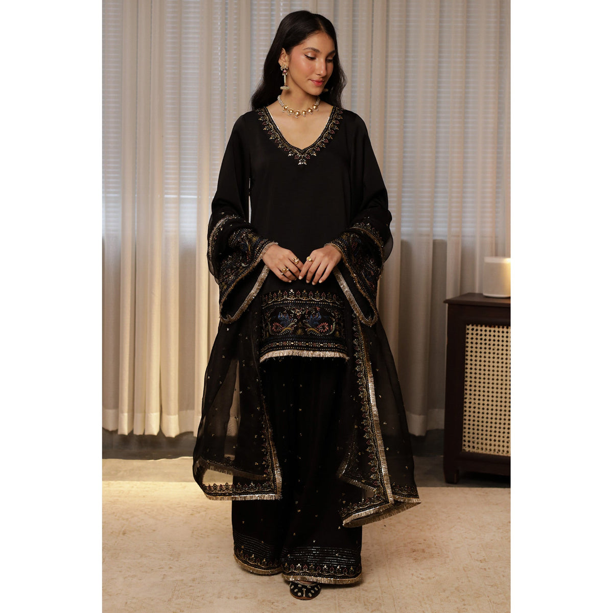 BLACK OUTFIT | CHAMPA' 25 | DYOT