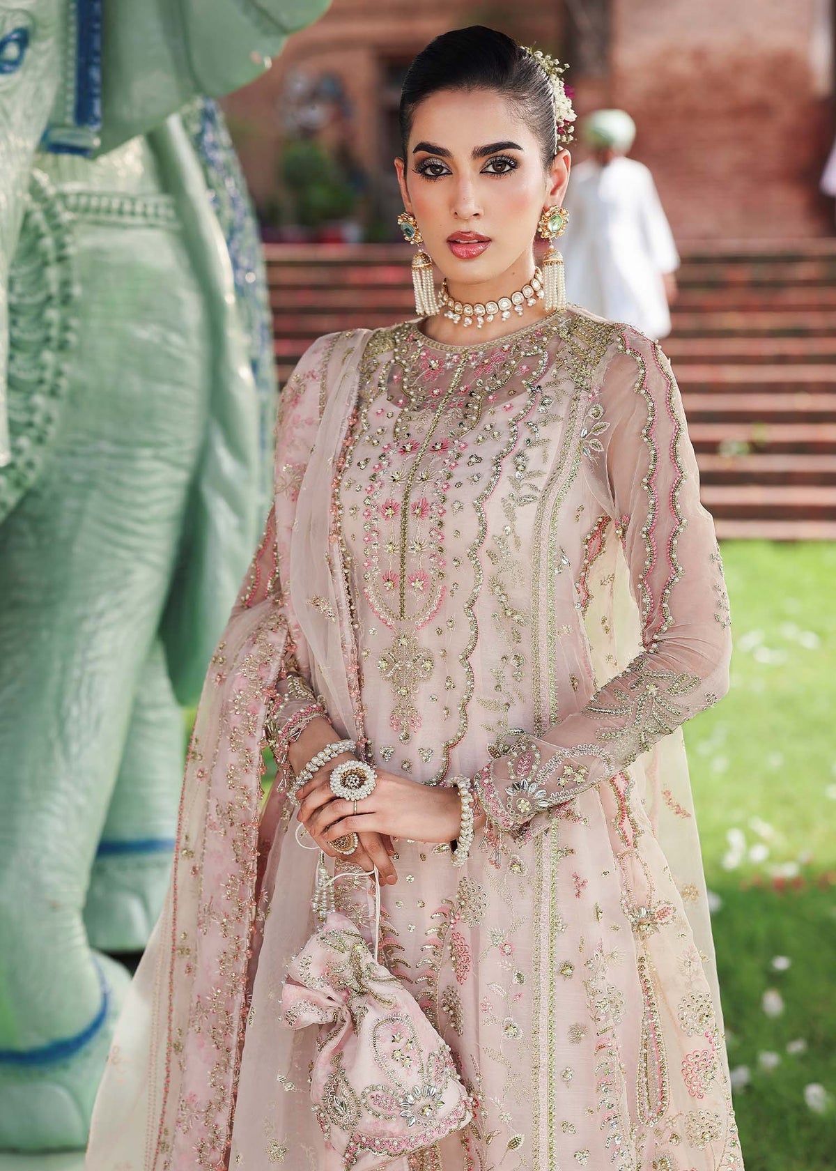 Maahi