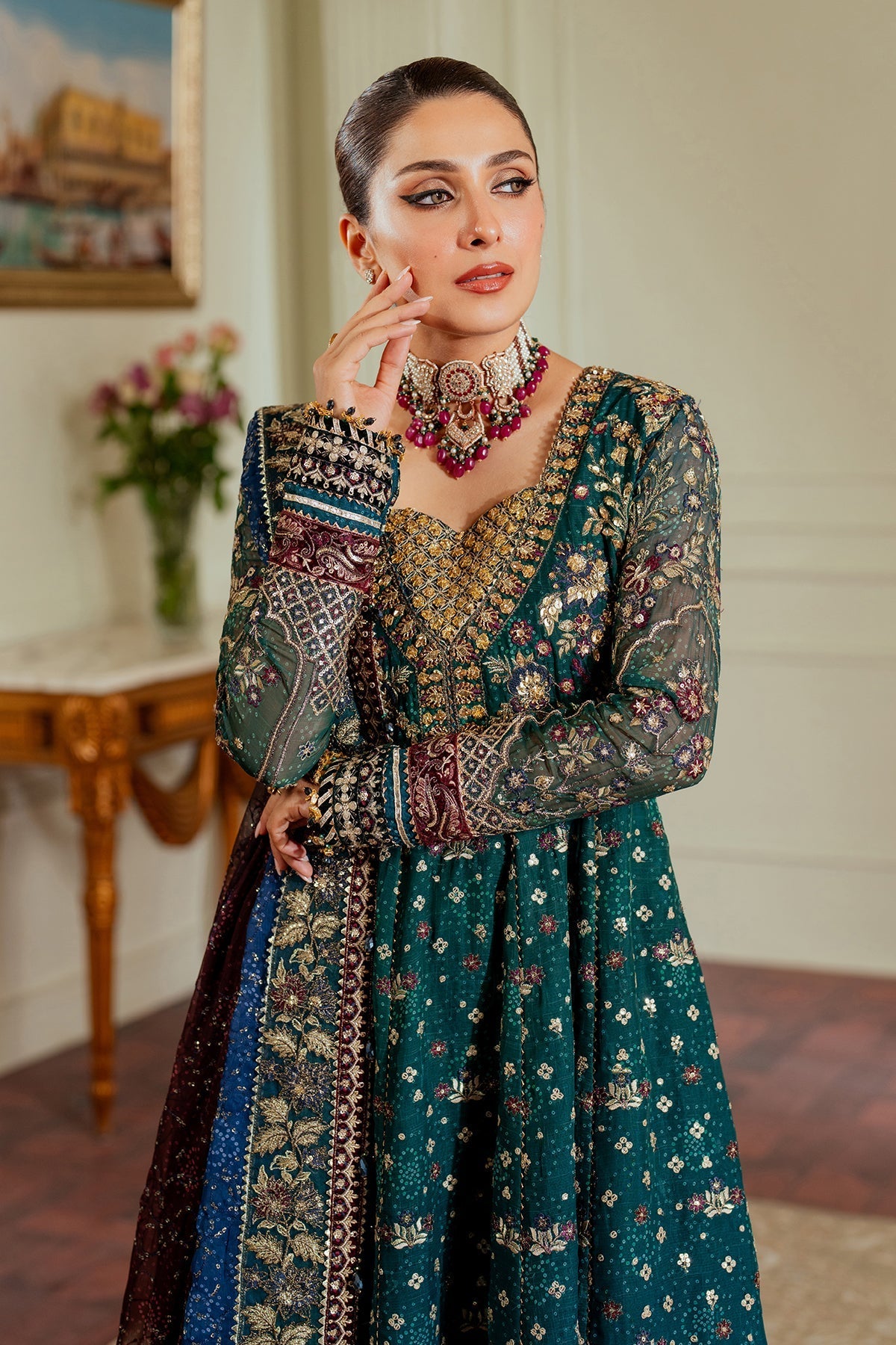 EMBROIDERED NET CH13-03