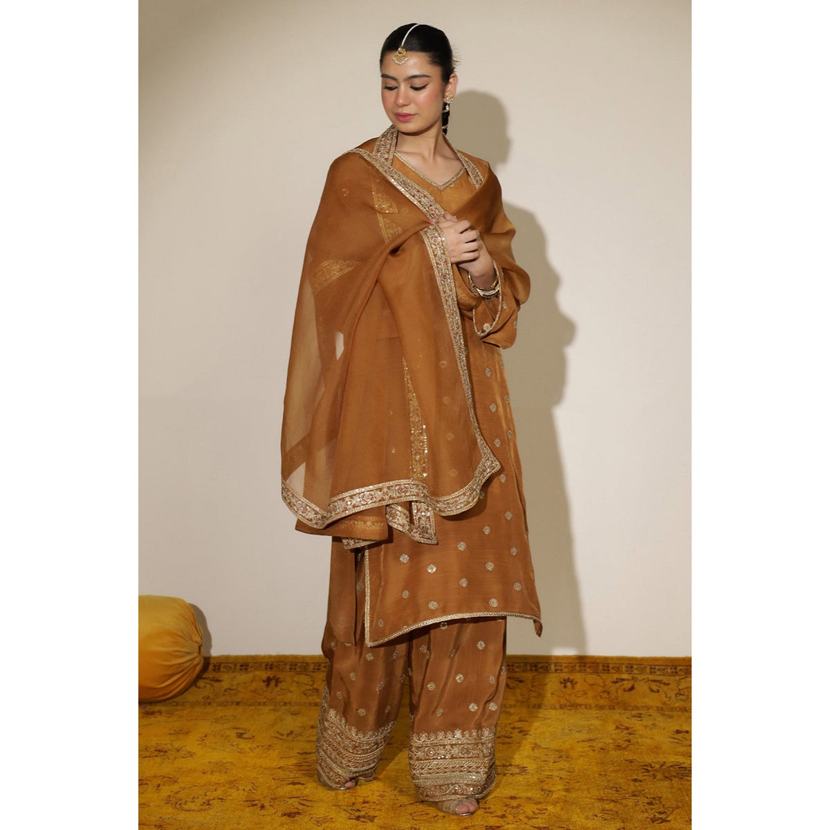 OCHRE OUTFIT  | DYOT