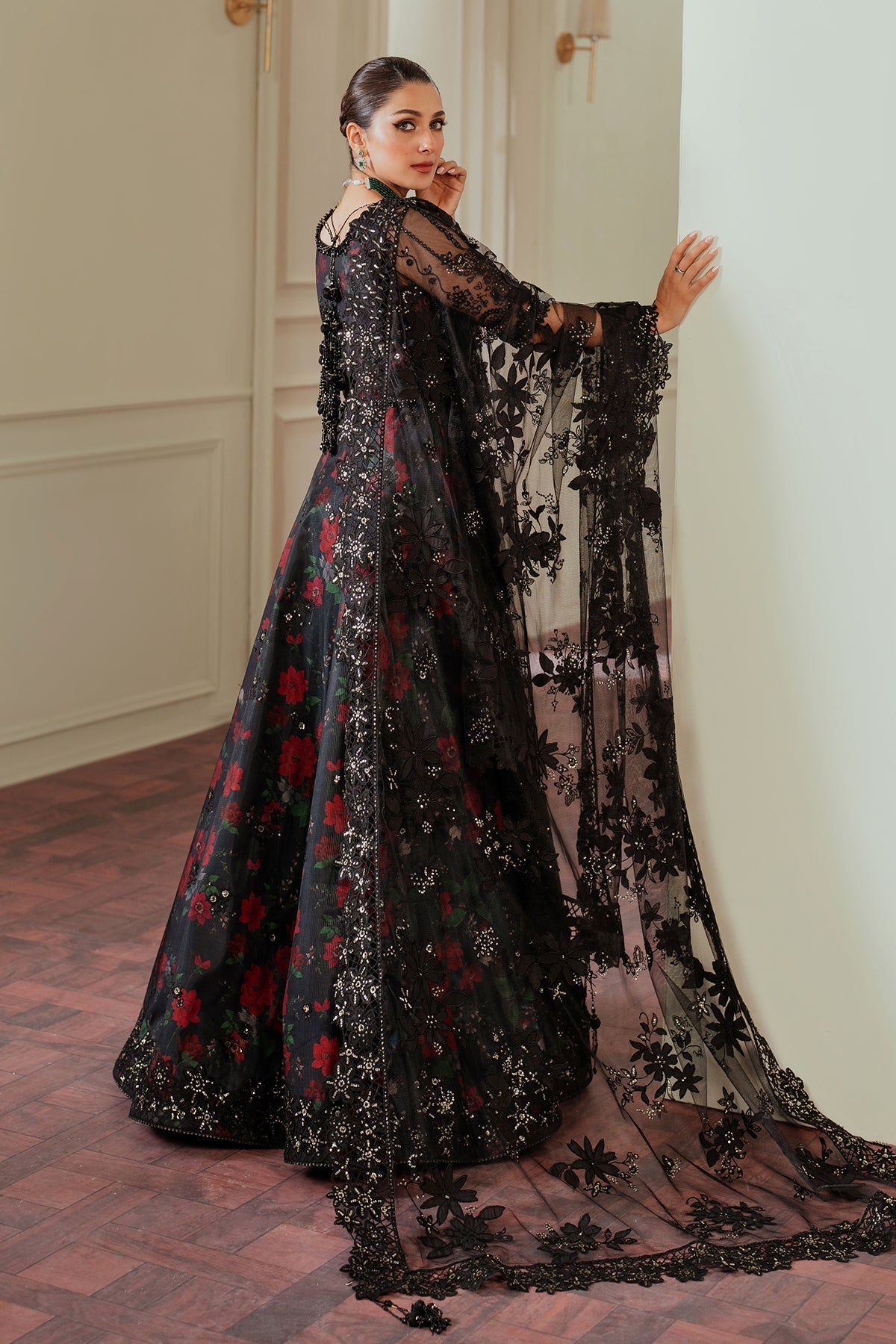 EMBROIDERED NET CH13-05