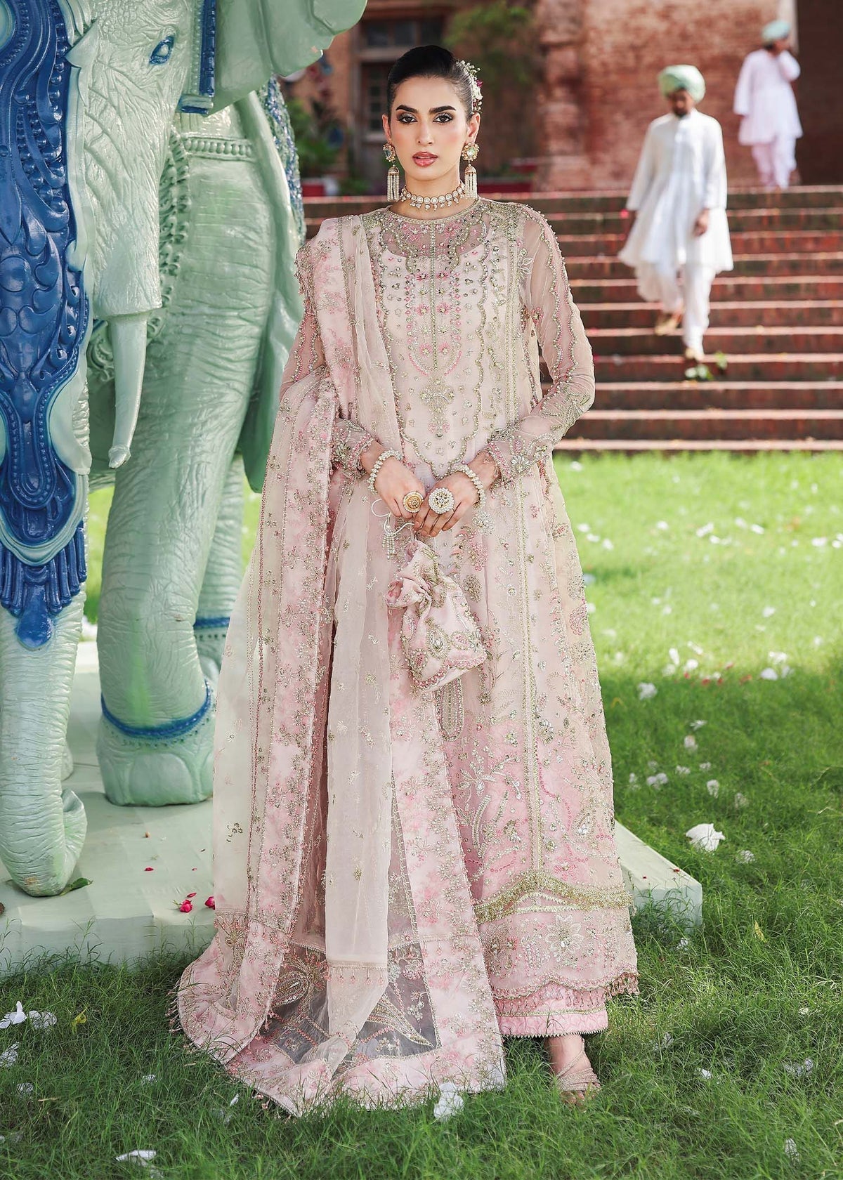 Maahi