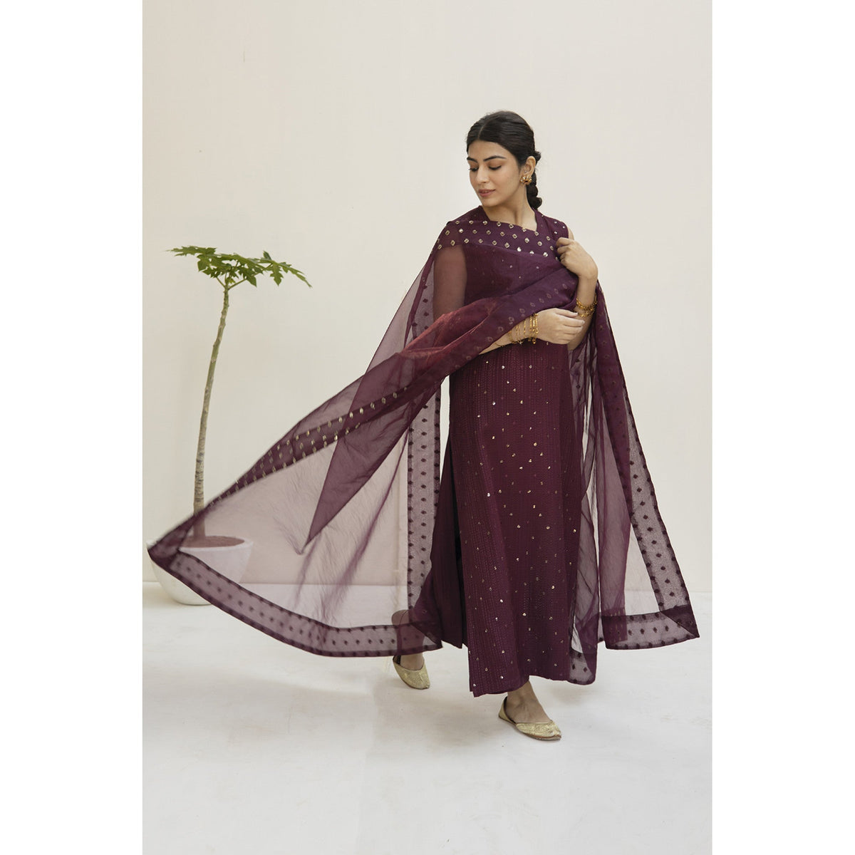 BURGUNDY OUTFIT | FESTIVE' 23 | DYOT